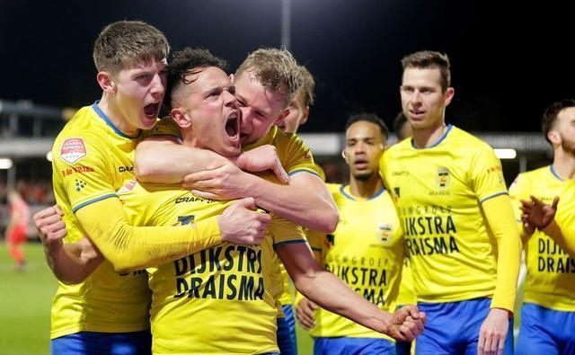 马俱乐部对 马俱乐部对