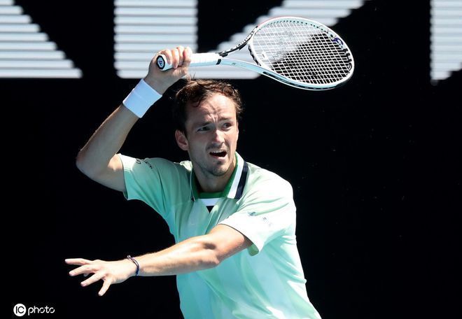 迷感到担忧 迷感到担忧