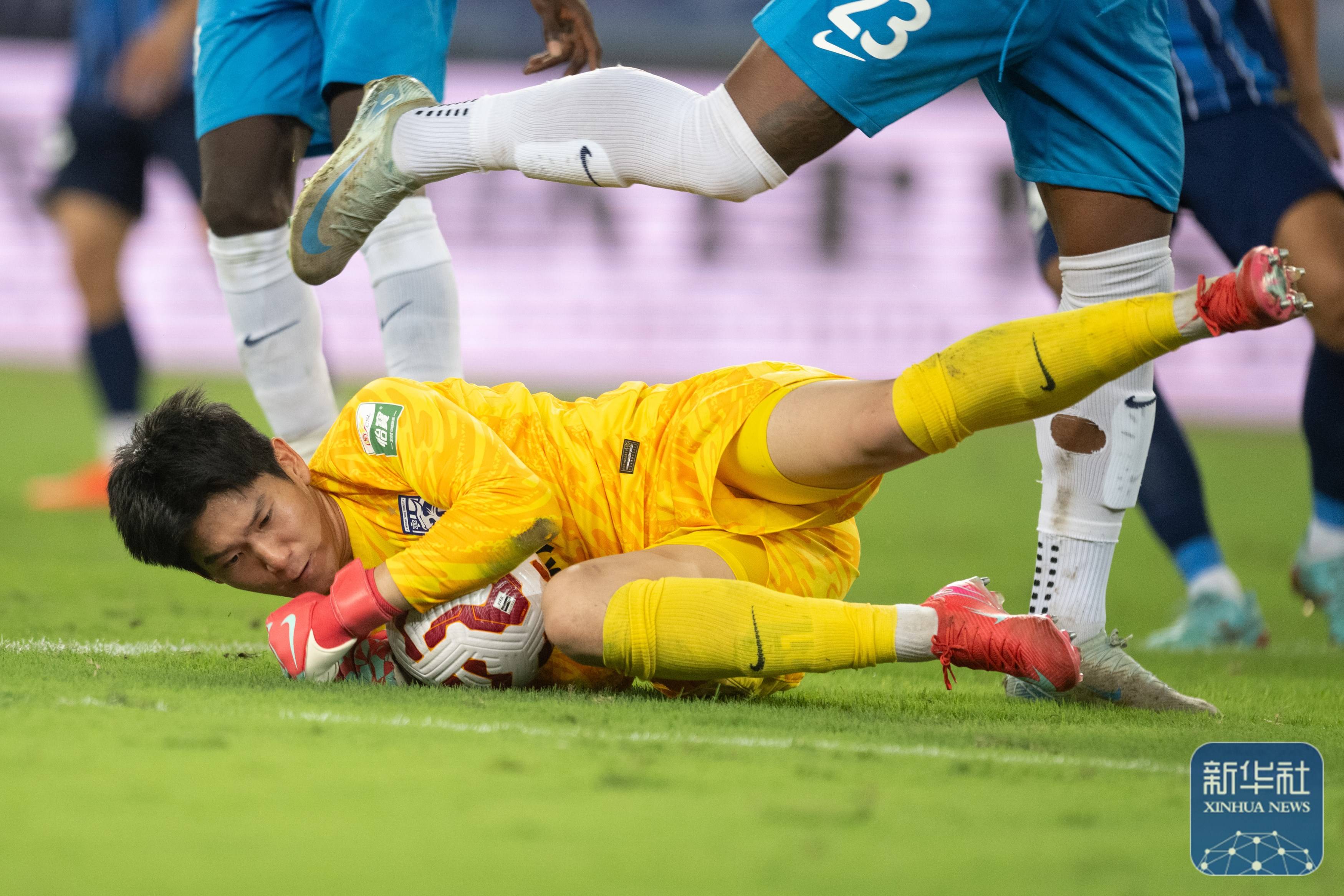 脱颖而出 脱颖而出